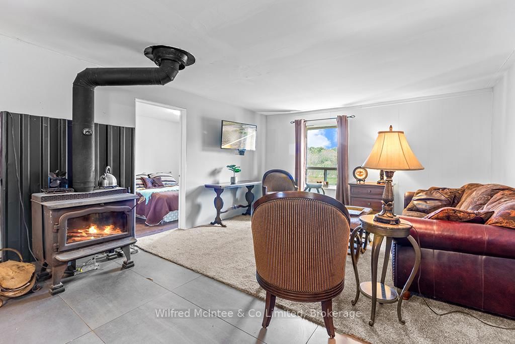 135220 Concession Road 8 Road • Chatsworth, ON photo 11