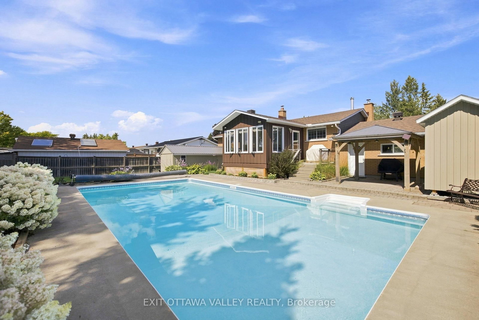 5 Valley Street • Pembroke, ON photo 15