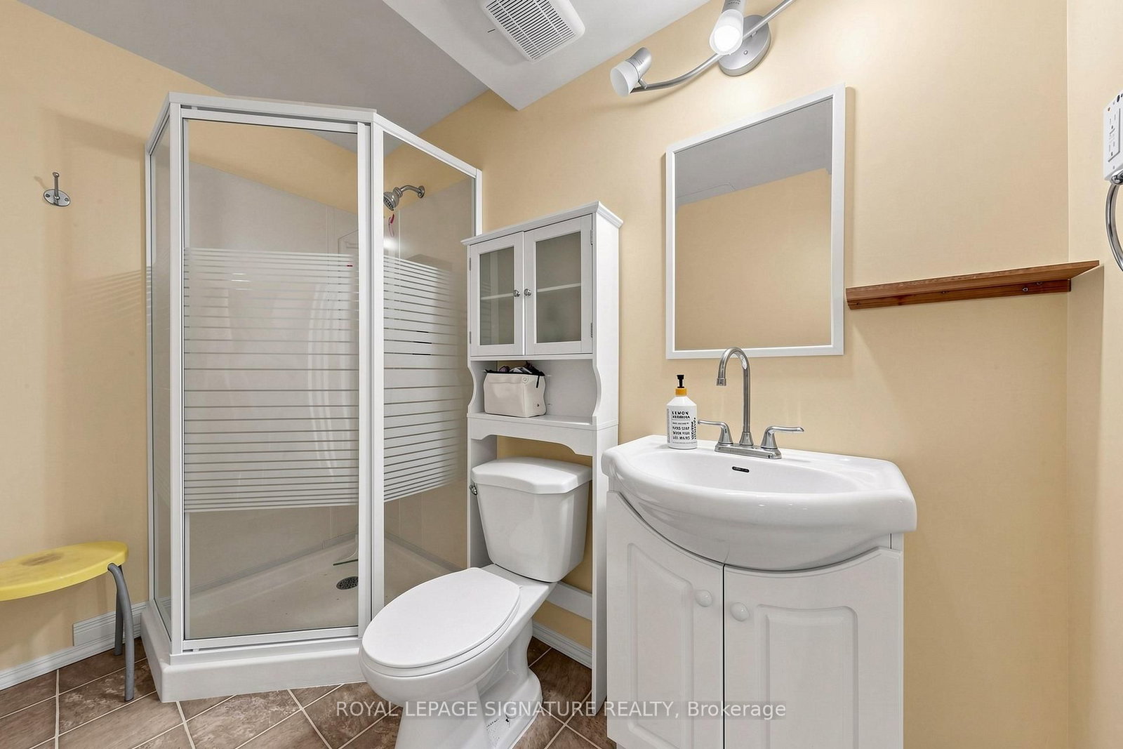 110 Activa Avenue • #A5 • Kitchener, ON photo 38