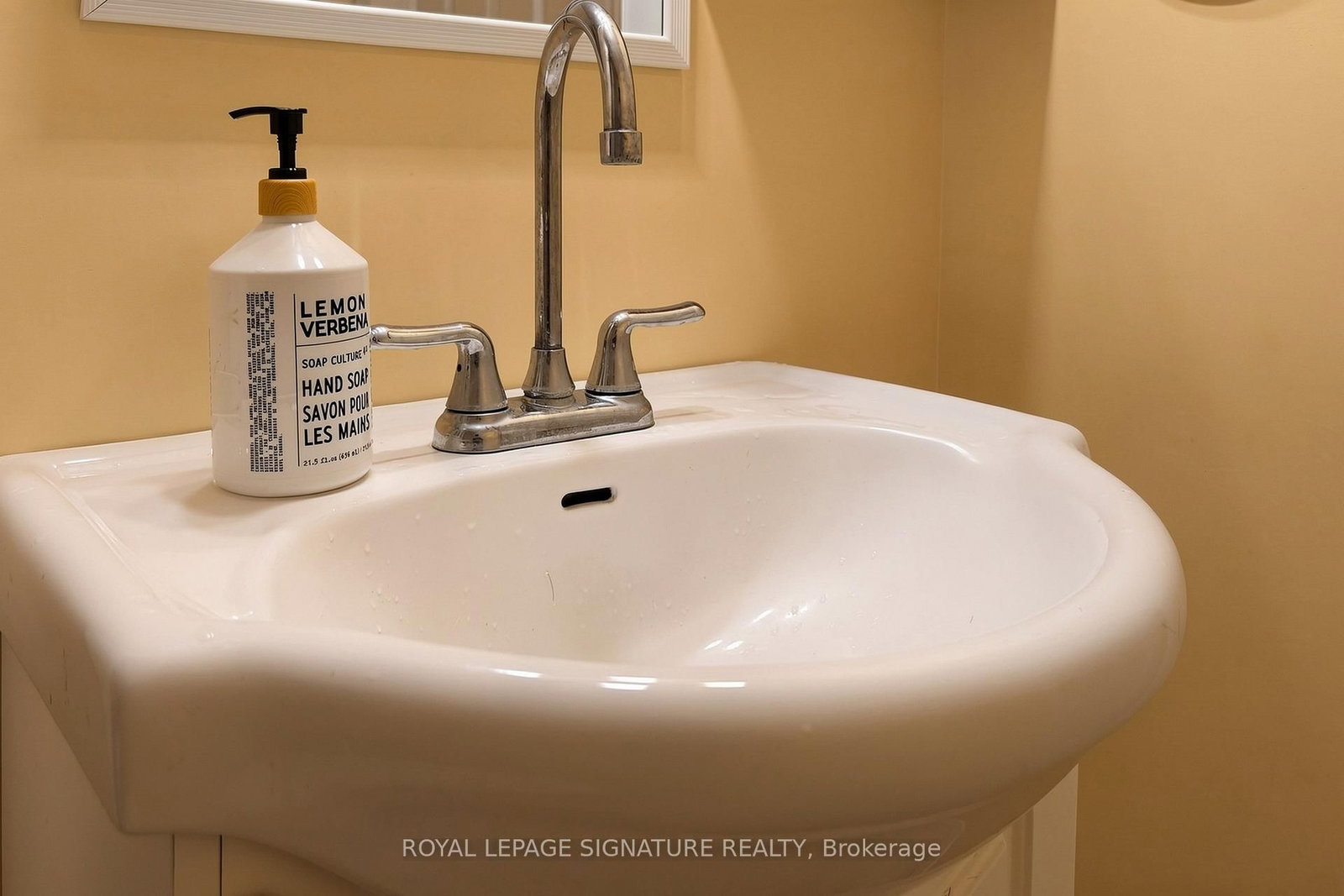 110 Activa Avenue • #A5 • Kitchener, ON photo 40