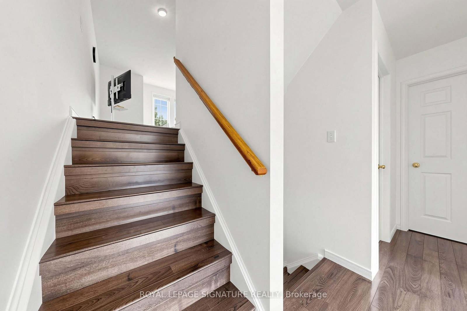 110 Activa Avenue • #A5 • Kitchener, ON photo 9
