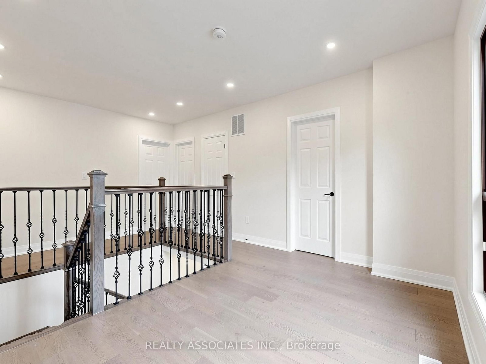 6058 Culp Street • Niagara Falls, ON photo 21