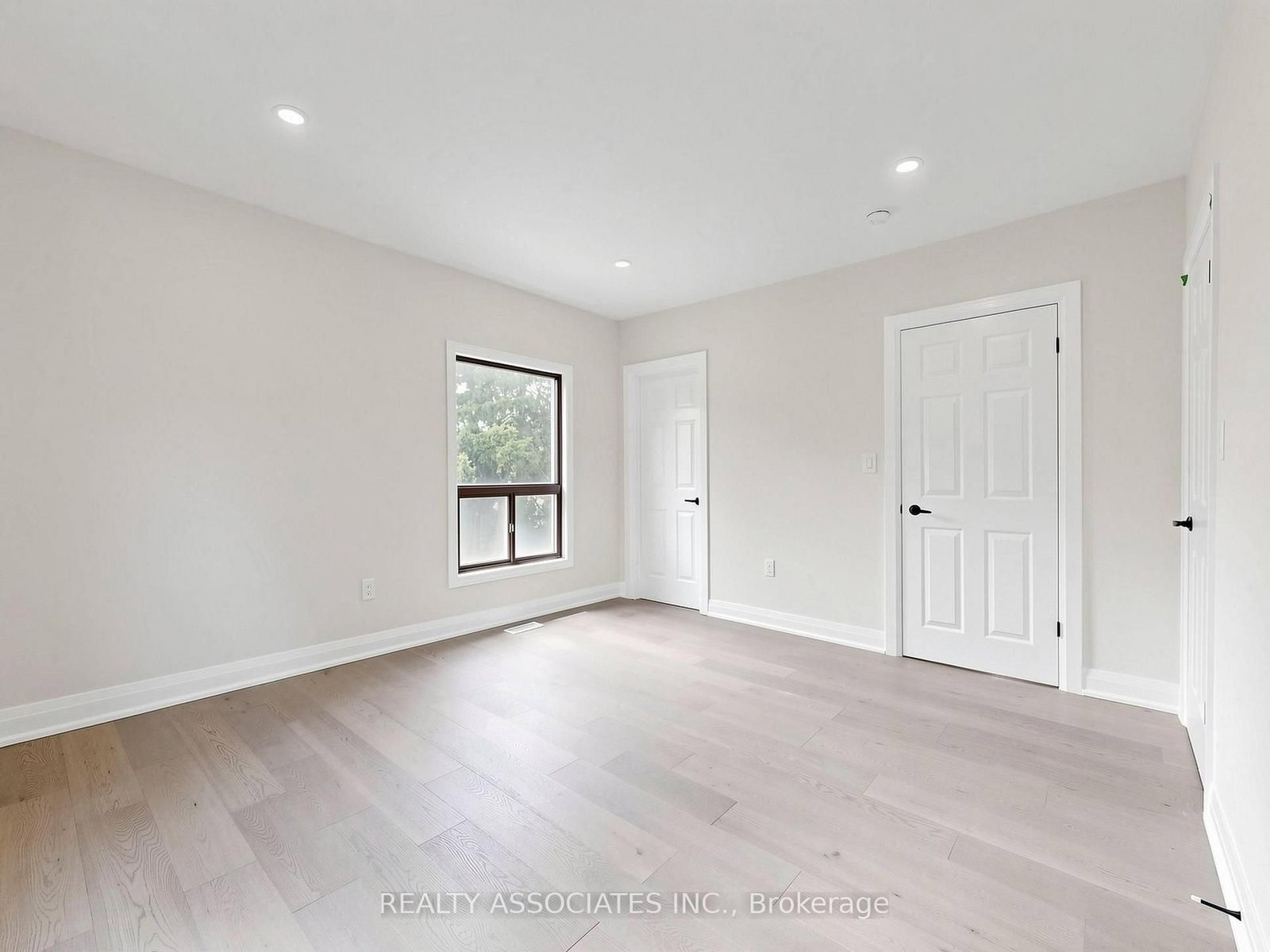 6058 Culp Street • Niagara Falls, ON photo 24