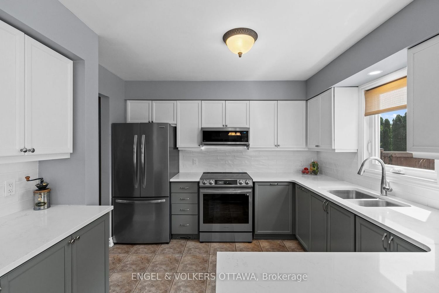 1602 Proulx Drive • Ottawa, ON photo 16