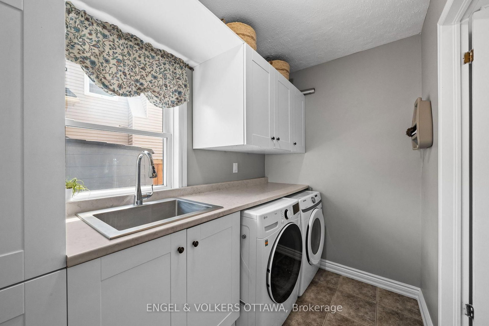 1602 Proulx Drive • Ottawa, ON photo 21