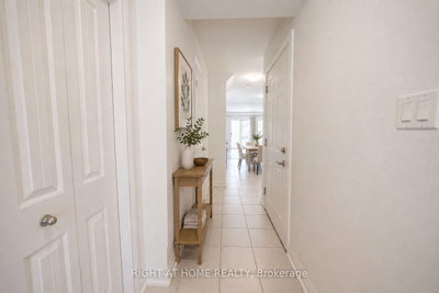 66 Arlington Crescent • Guelph, ON photo 3