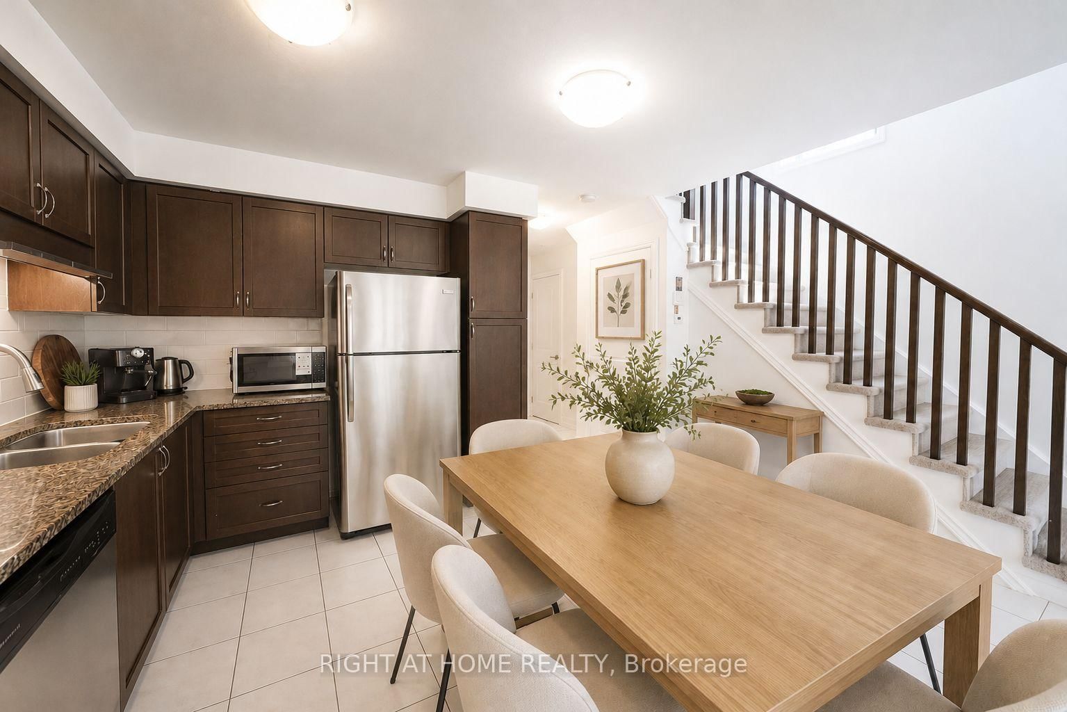 66 Arlington Crescent • Guelph, ON photo 4