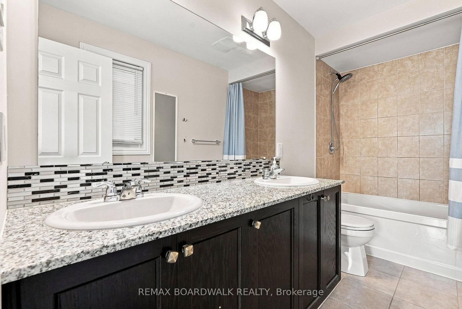 355 Sweetclover Way • Ottawa, ON photo 28