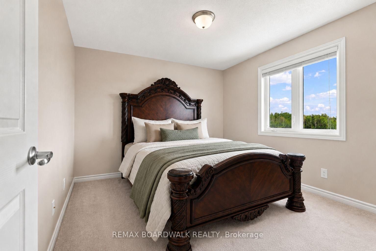 355 Sweetclover Way • Ottawa, ON photo 33
