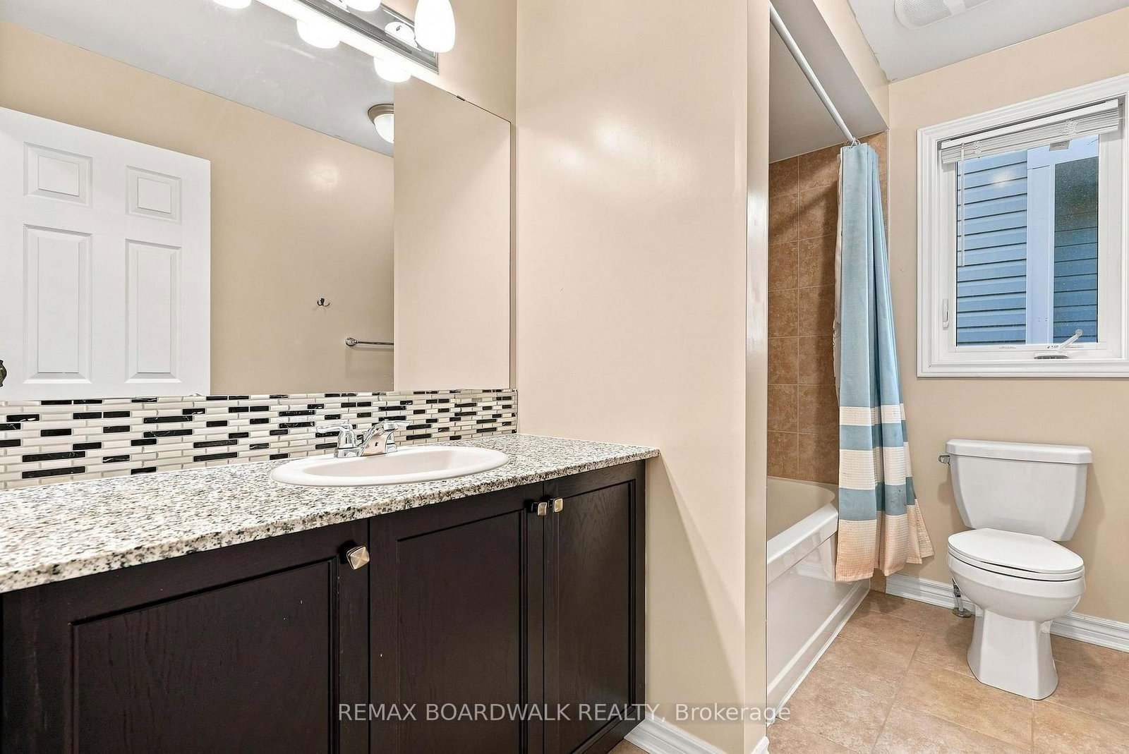 355 Sweetclover Way • Ottawa, ON photo 35