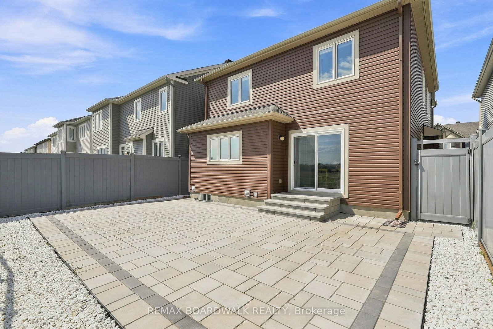 355 Sweetclover Way • Ottawa, ON photo 39