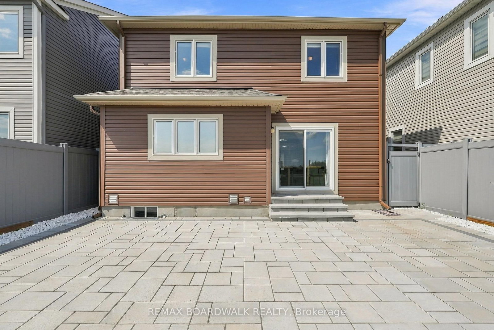 355 Sweetclover Way • Ottawa, ON photo 40