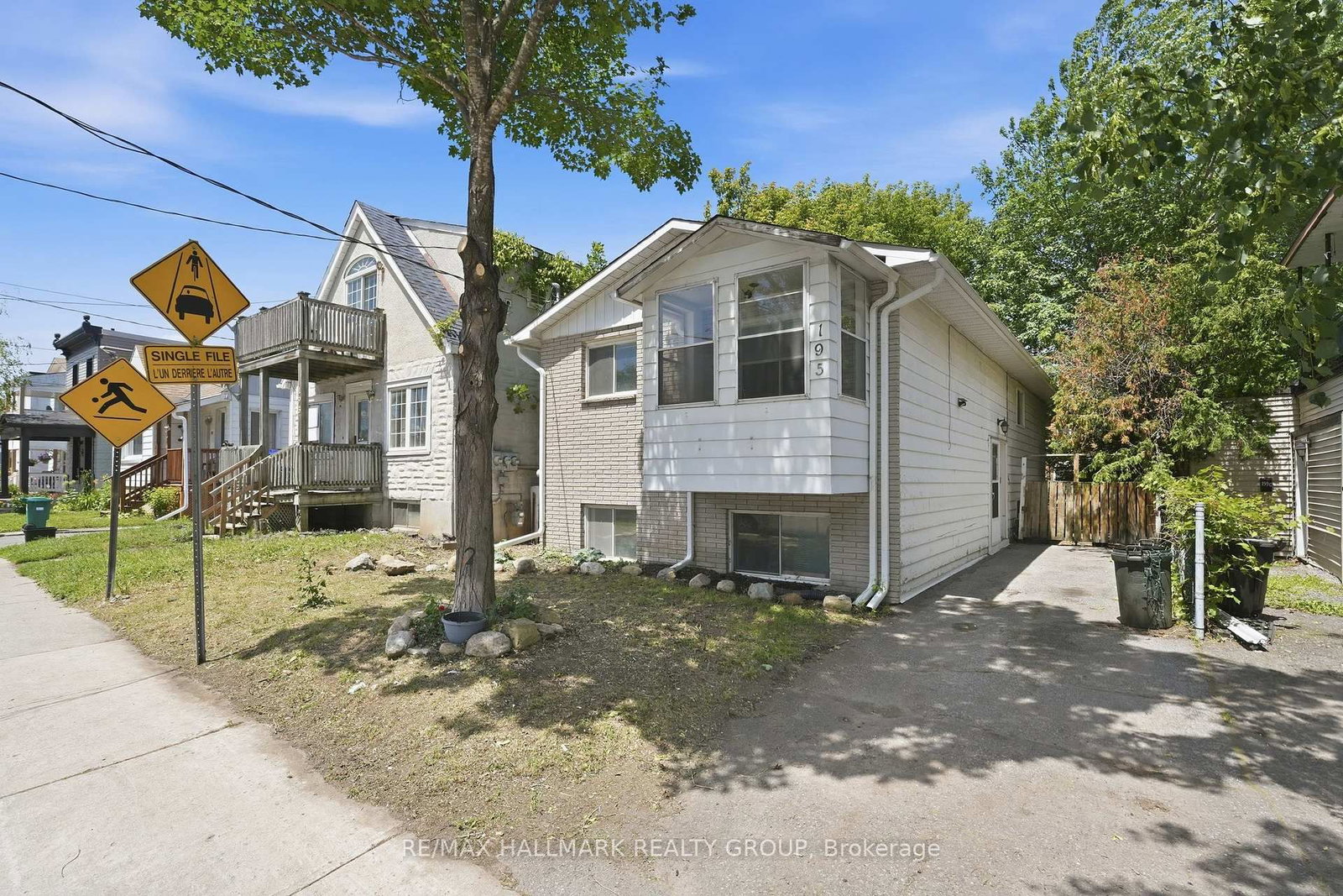 195 Deschamps Avenue • Ottawa, ON photo 1