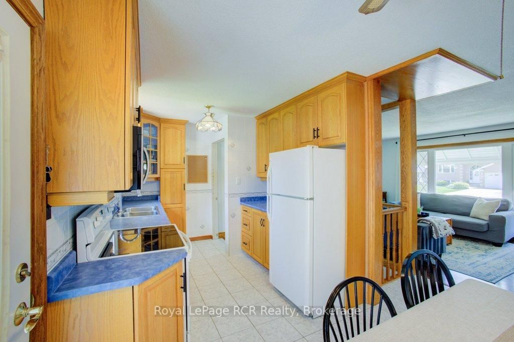 280 Domville Street • Wellington North, ON photo 13