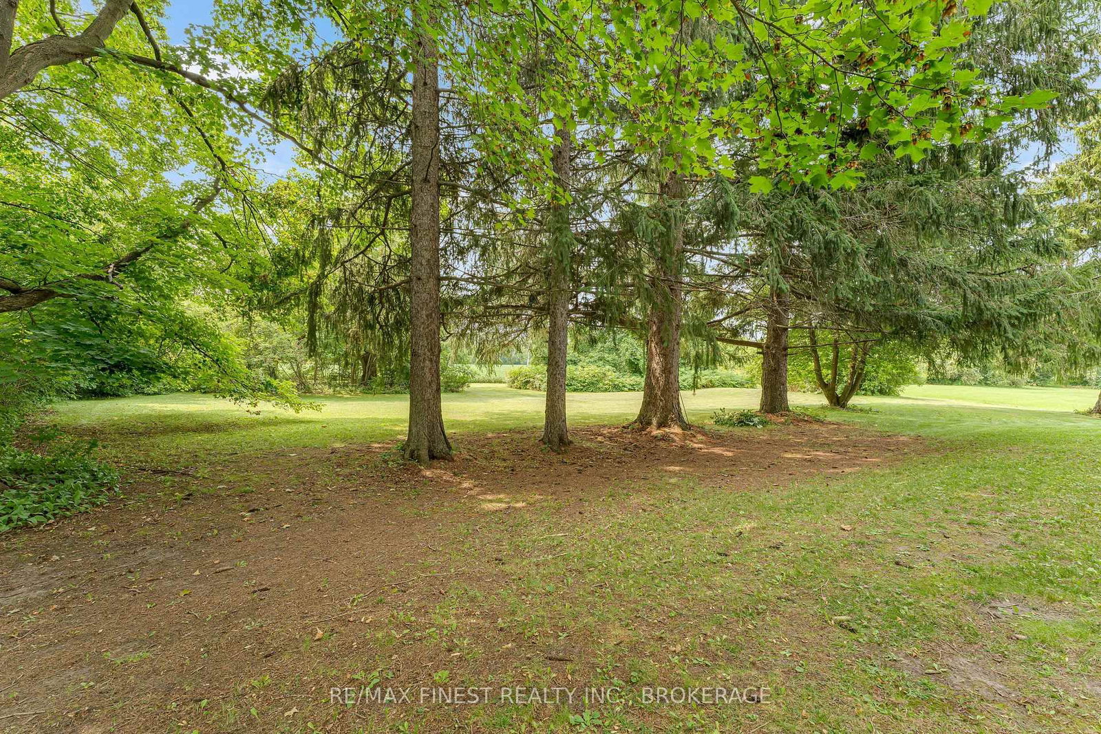 1011 Lennox and Addington County Rd 5 • Plantagenet, ON photo 36