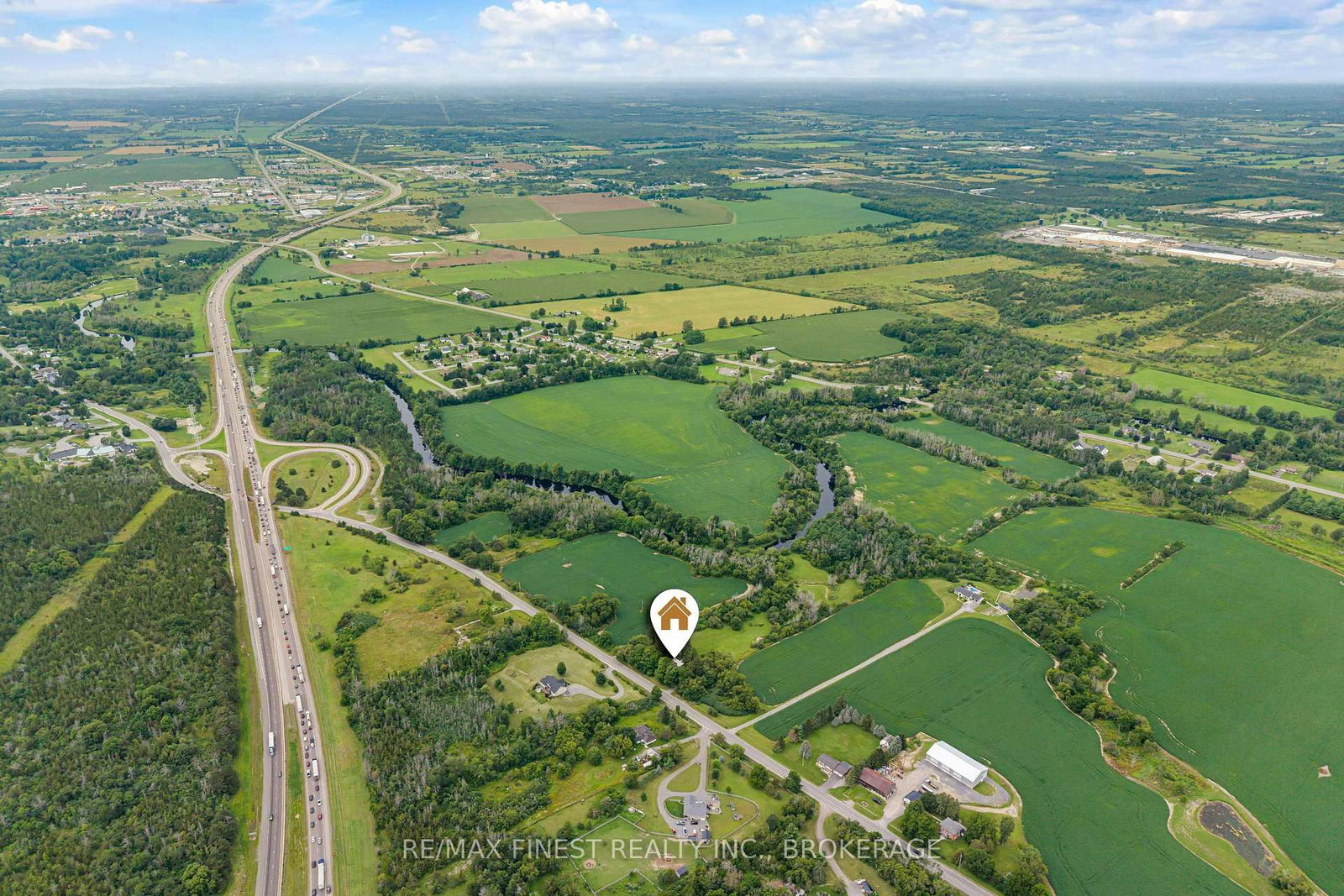 1011 Lennox and Addington County Rd 5 • Plantagenet, ON photo 37