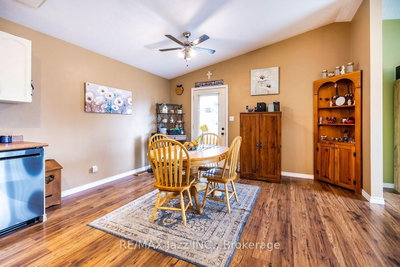 24 Glenn Drive • Quinte West, ON photo 8