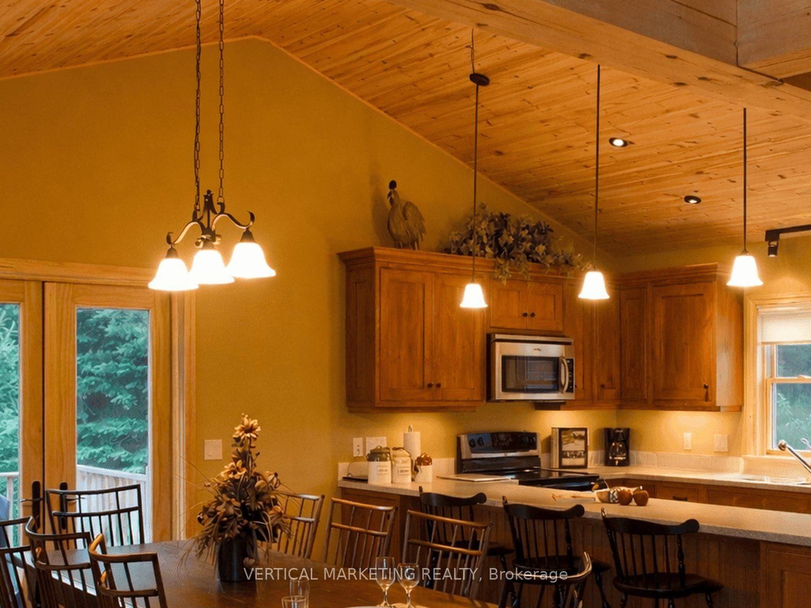 1146 Old Parry Sound Road • #36 • Muskoka Lakes, ON photo 16
