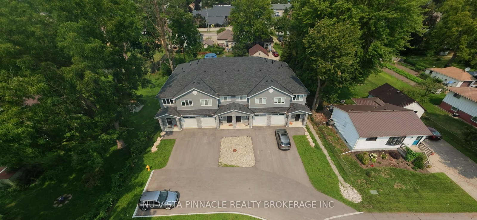 75 Doune Street • Strathroy-Caradoc, ON photo 1
