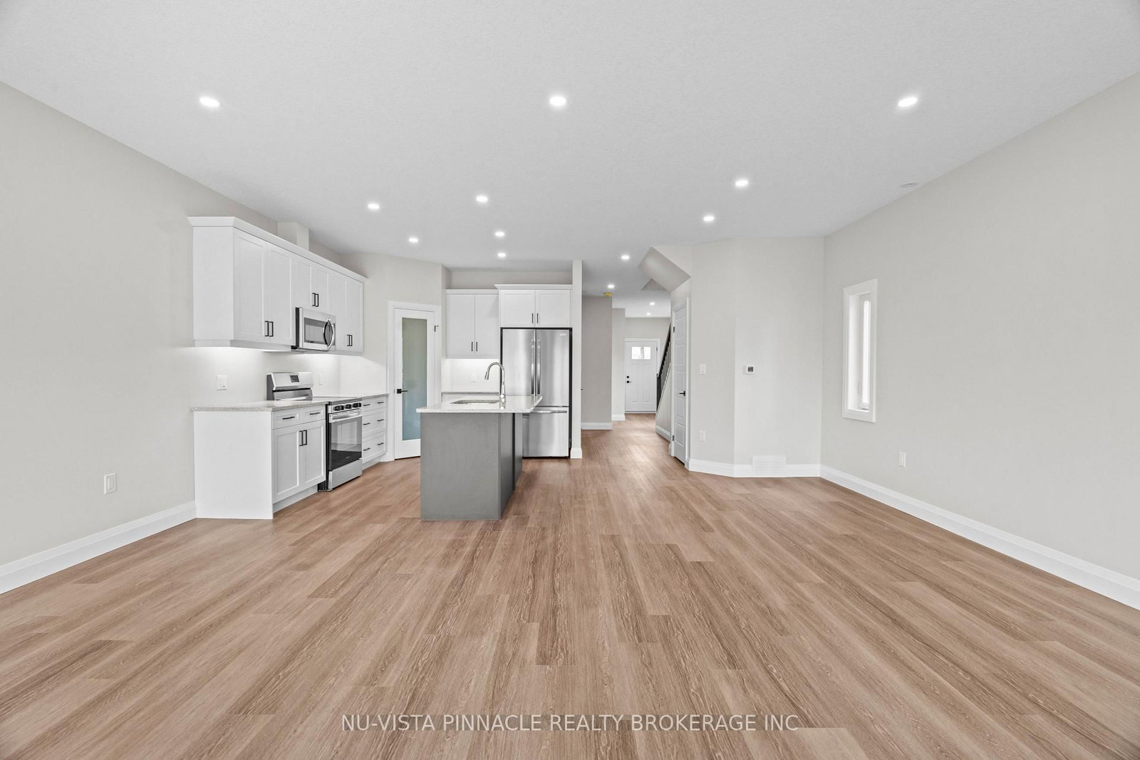 75 Doune Street • Strathroy-Caradoc, ON photo 17