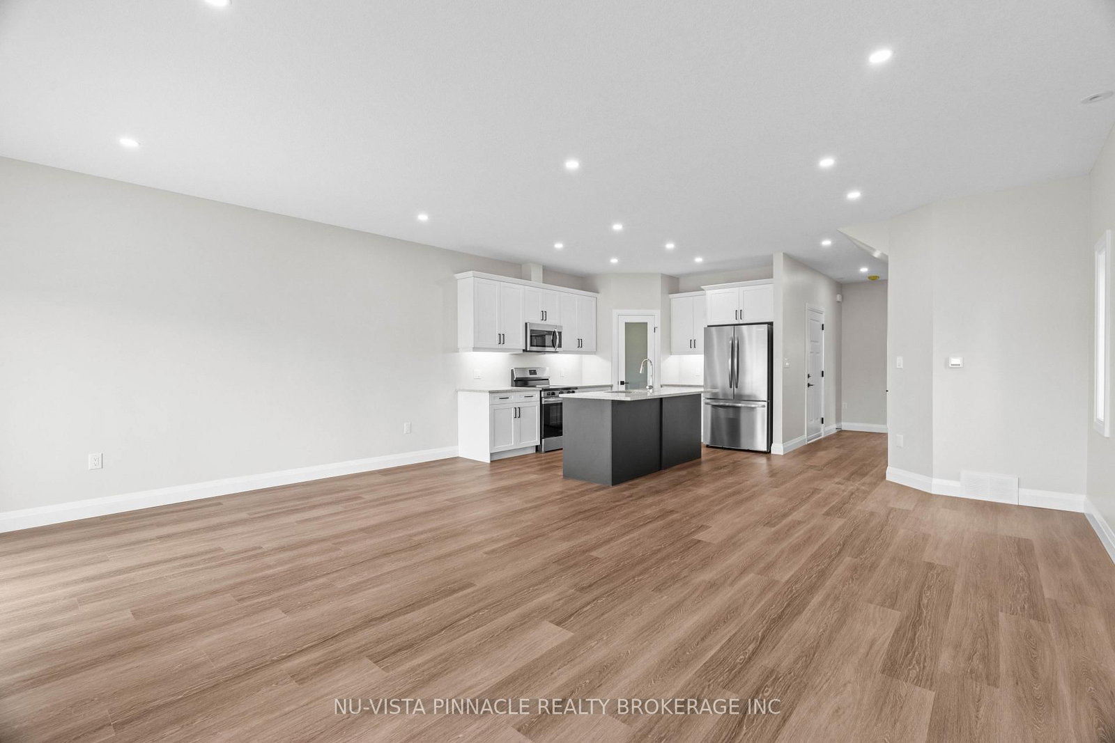 75 Doune Street • Strathroy-Caradoc, ON photo 27