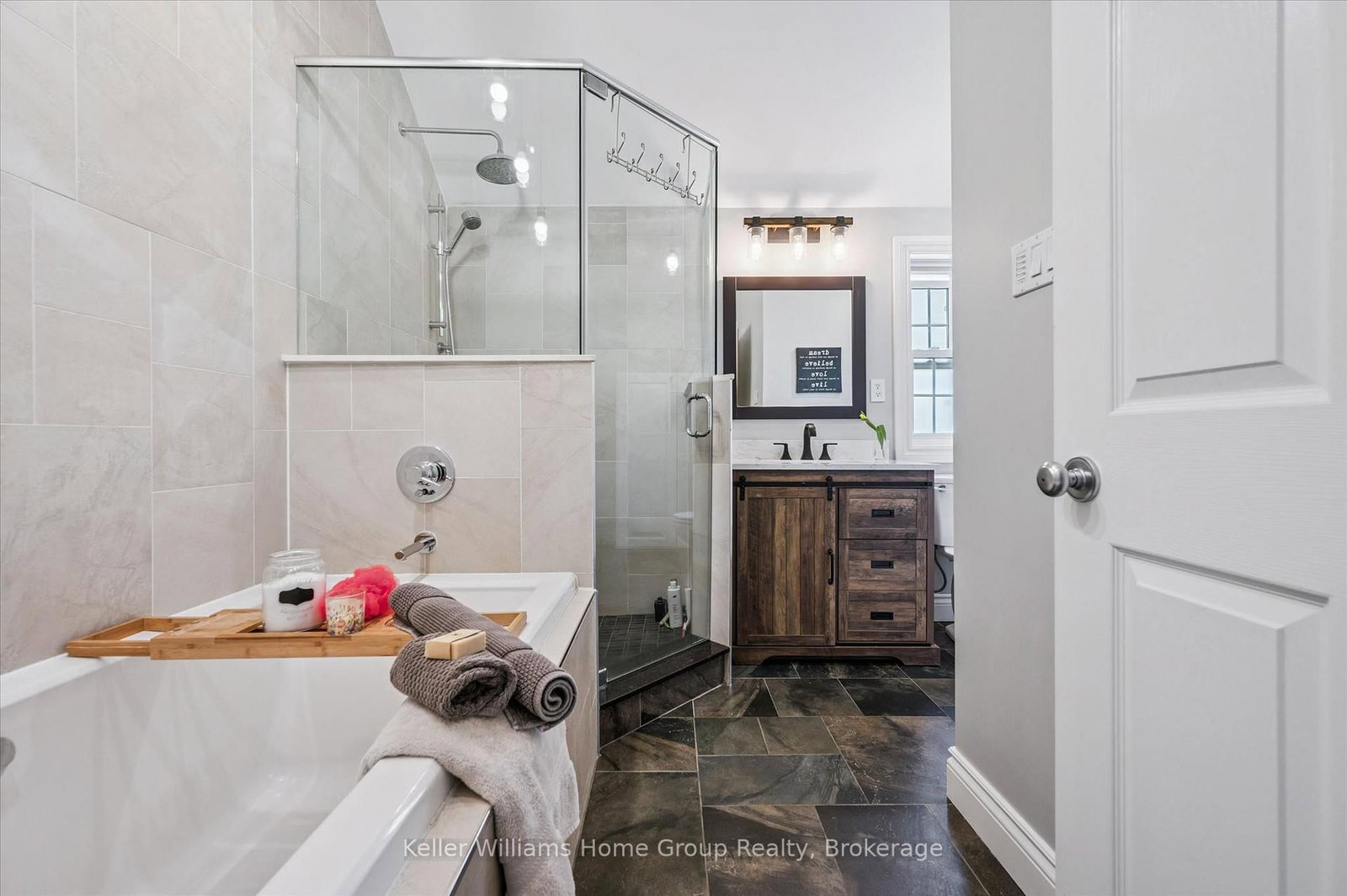 3 Dundas Street W • Erin, ON photo 25