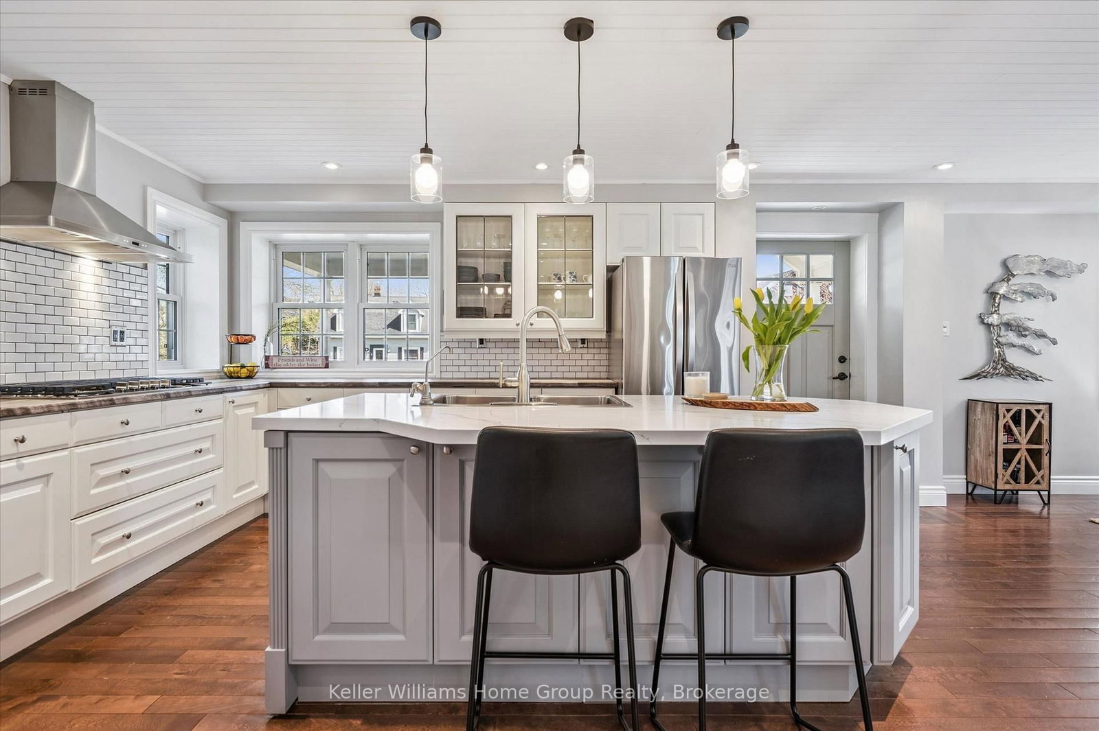 3 Dundas Street W • Erin, ON photo 7