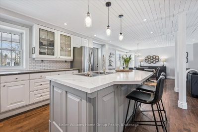 3 Dundas Street W • Erin, ON photo 8