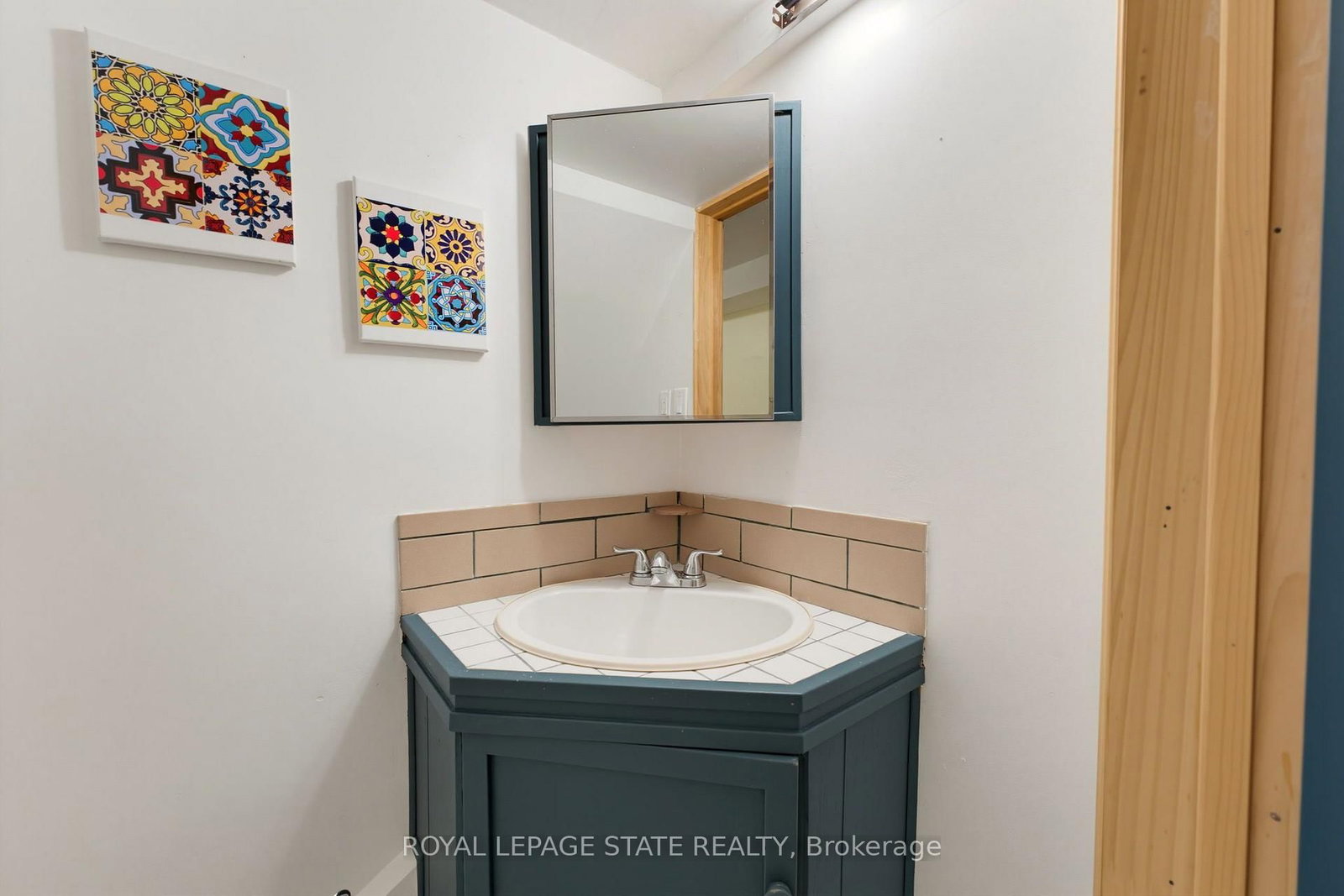 32 Silvervine Drive • Hamilton, ON photo 21