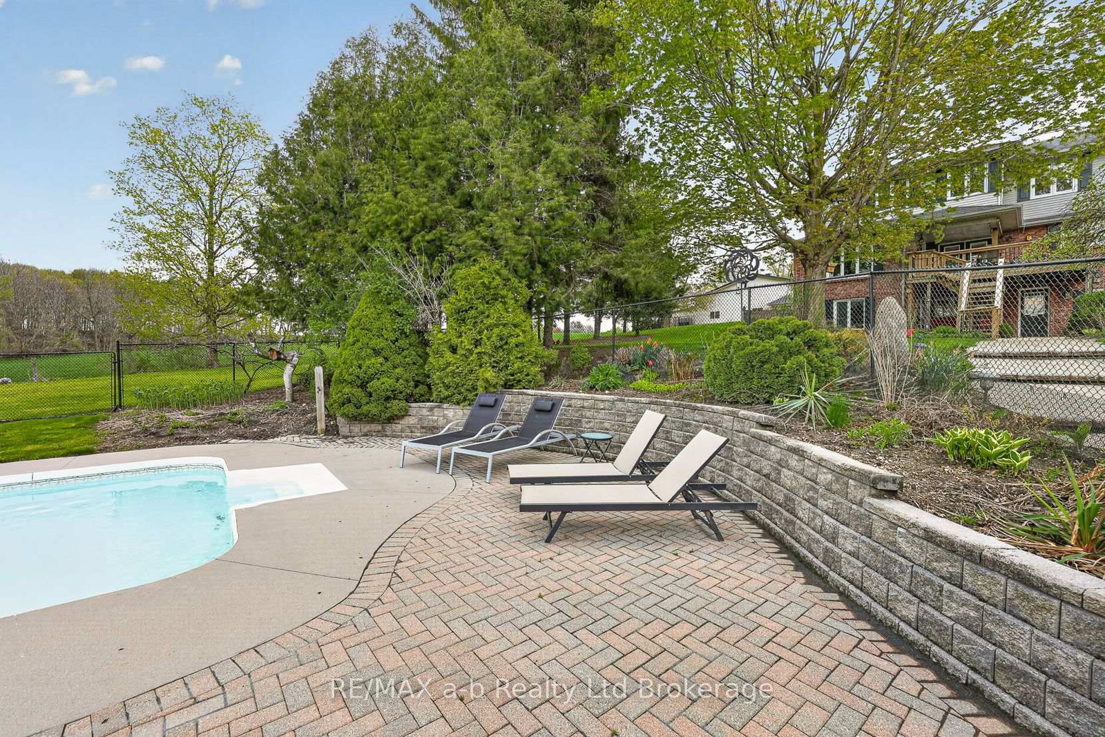 403745 Union Road • Ingersoll, ON photo 42