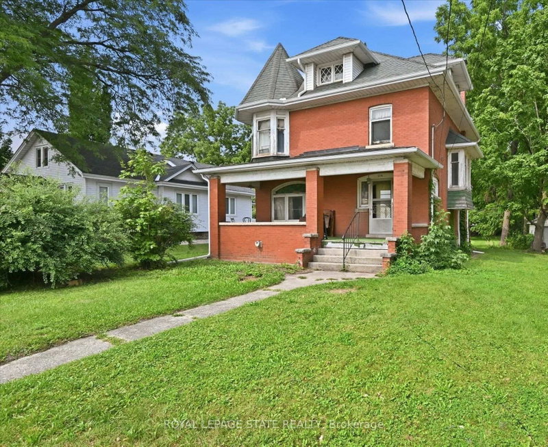home for sale on 116 Caithness Street E