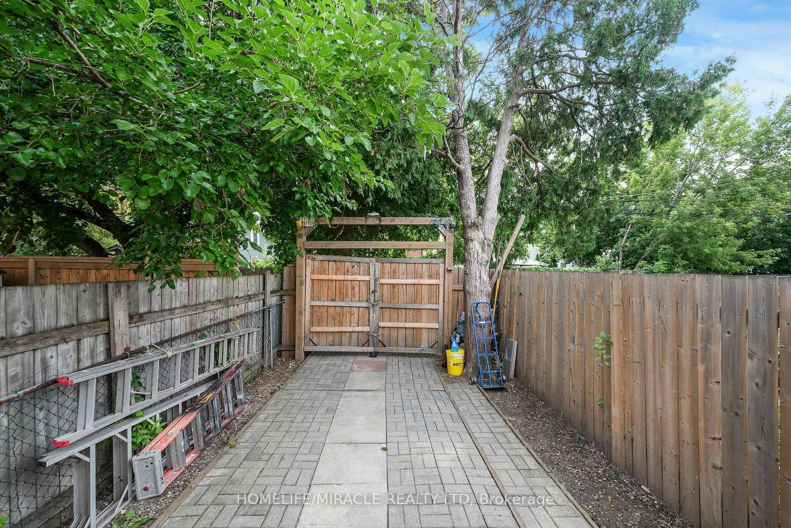 100 Gibson Avenue • Hamilton, ON photo 29