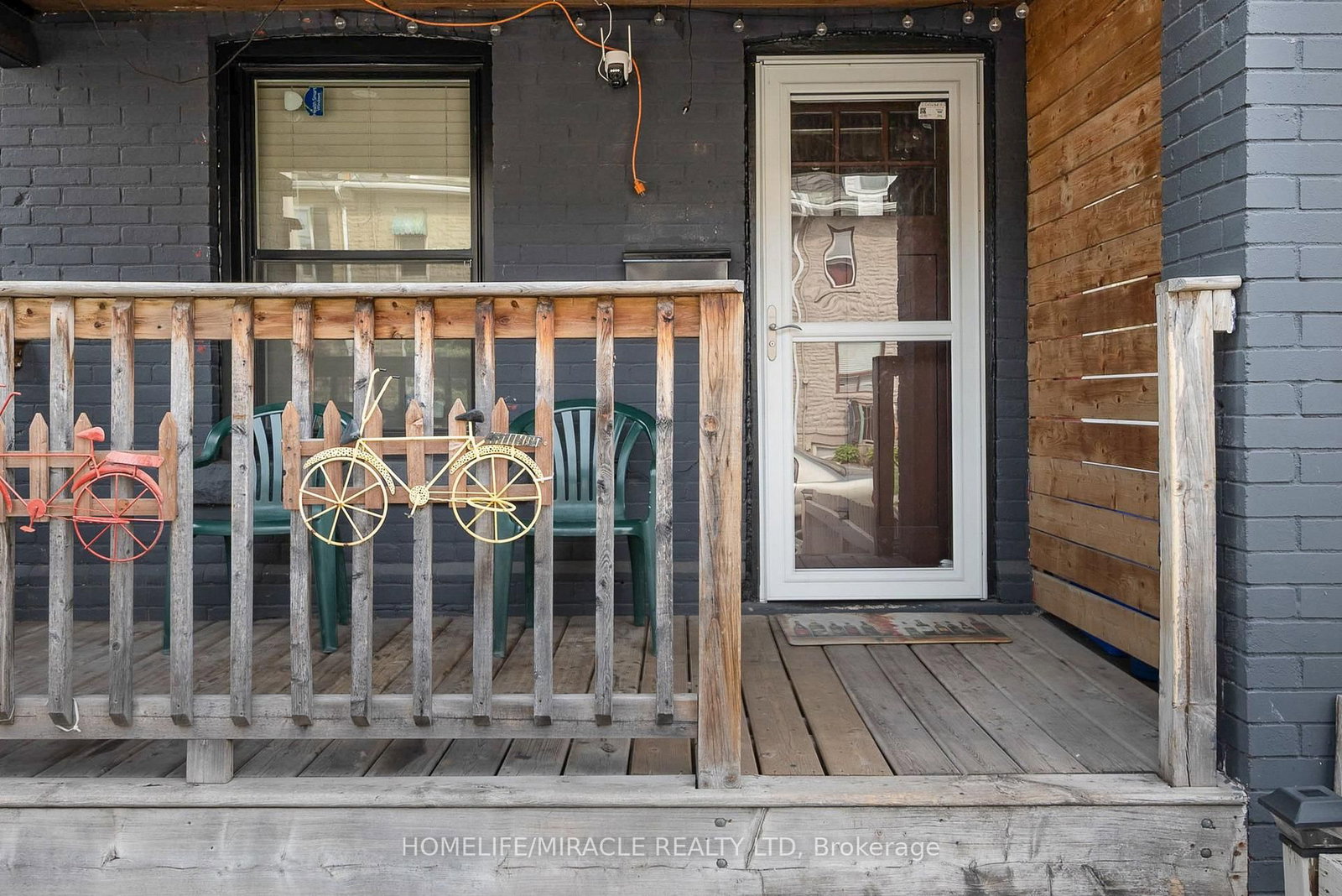 100 Gibson Avenue • Hamilton, ON photo 6