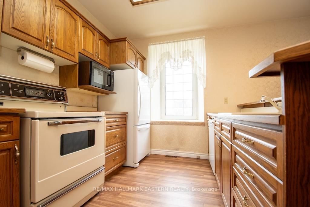 1444 5th Line • Selwyn, ON photo 14