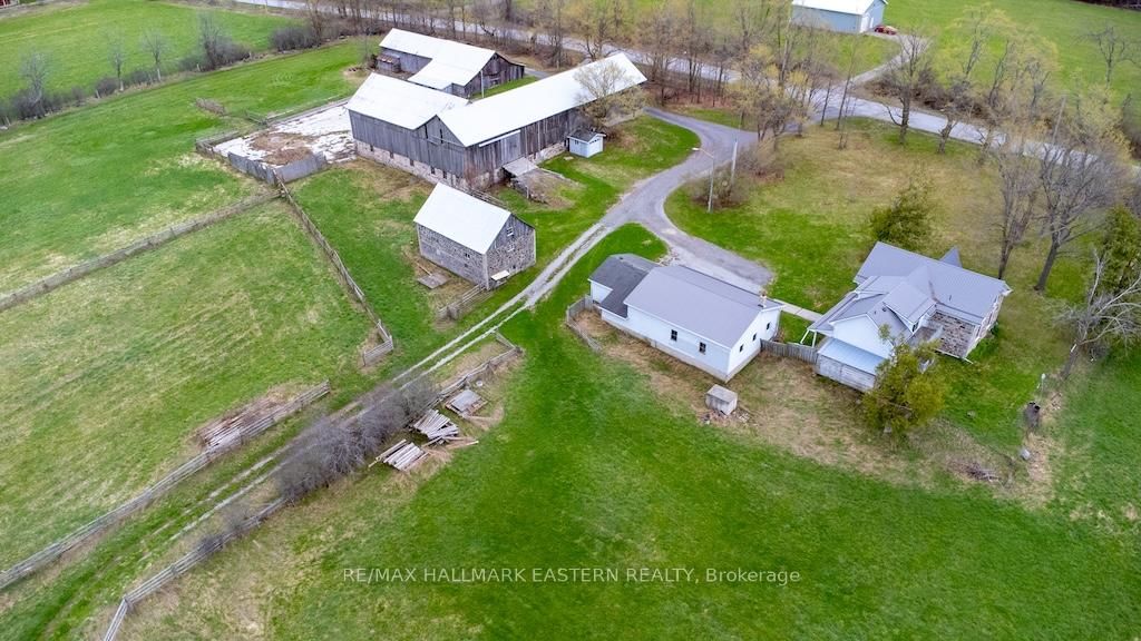 1444 5th Line • Selwyn, ON photo 3
