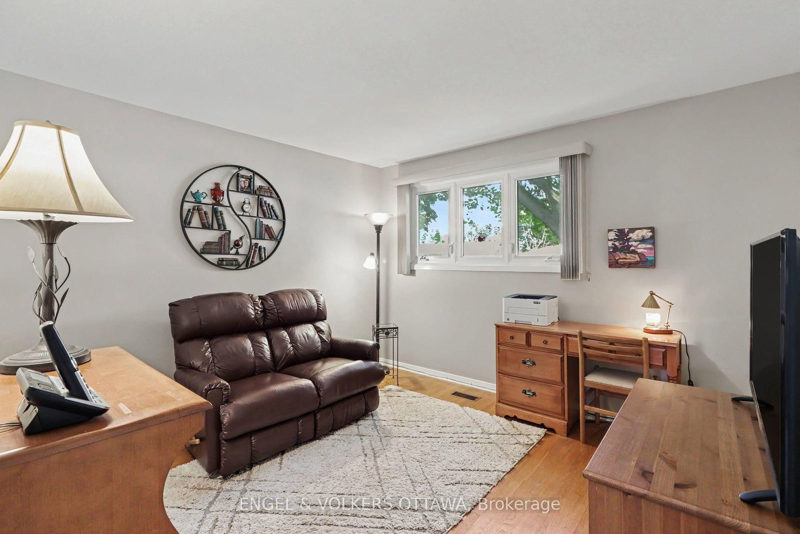 2715 Colman Street • Ottawa, ON photo 19