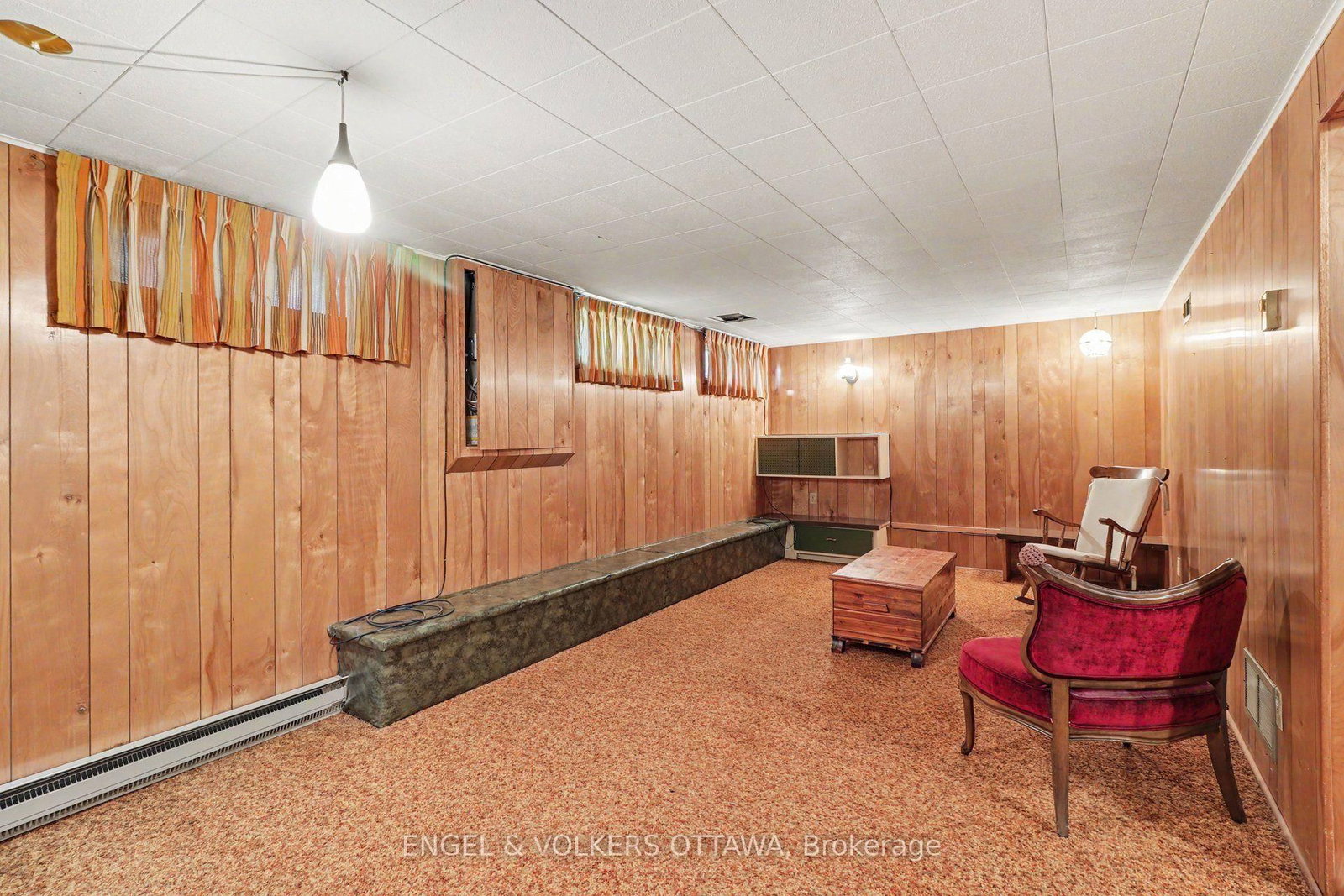2715 Colman Street • Ottawa, ON photo 25