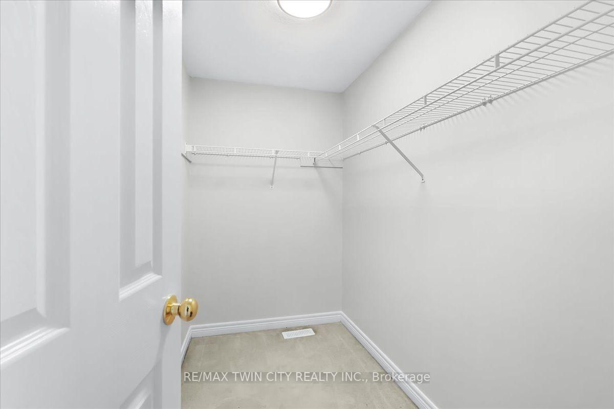 3 Apple Ridge Drive • Kitchener, ON photo 23