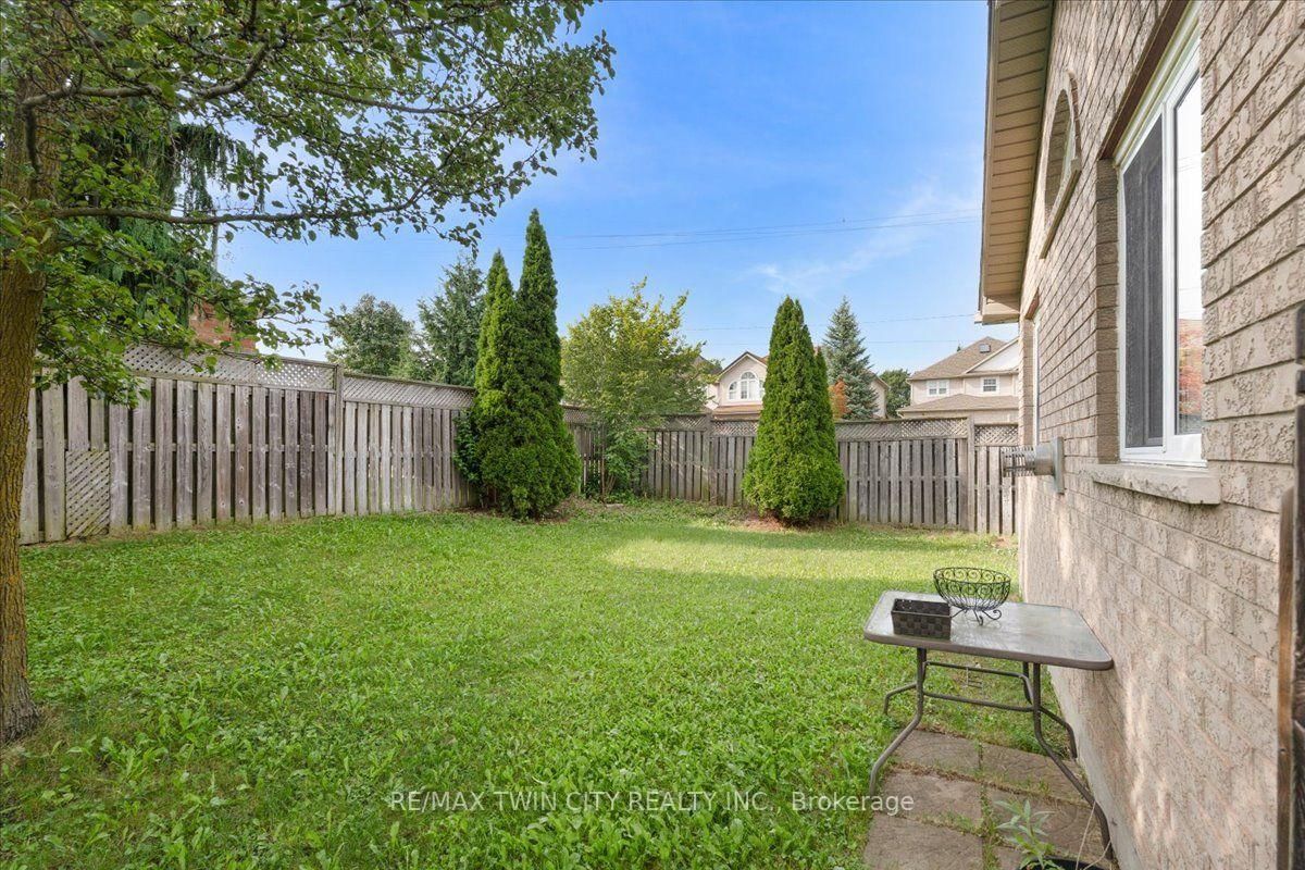 3 Apple Ridge Drive • Kitchener, ON photo 42