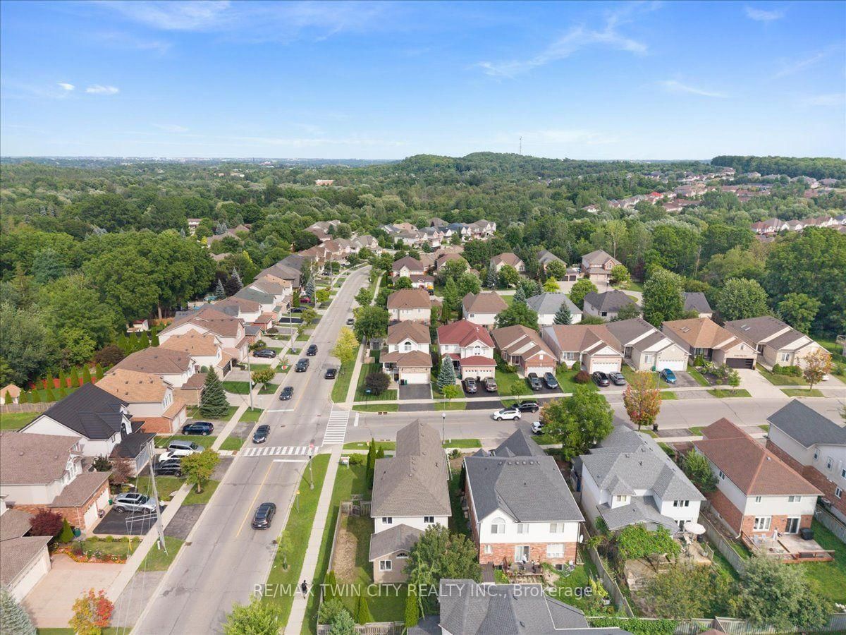 3 Apple Ridge Drive • Kitchener, ON photo 47
