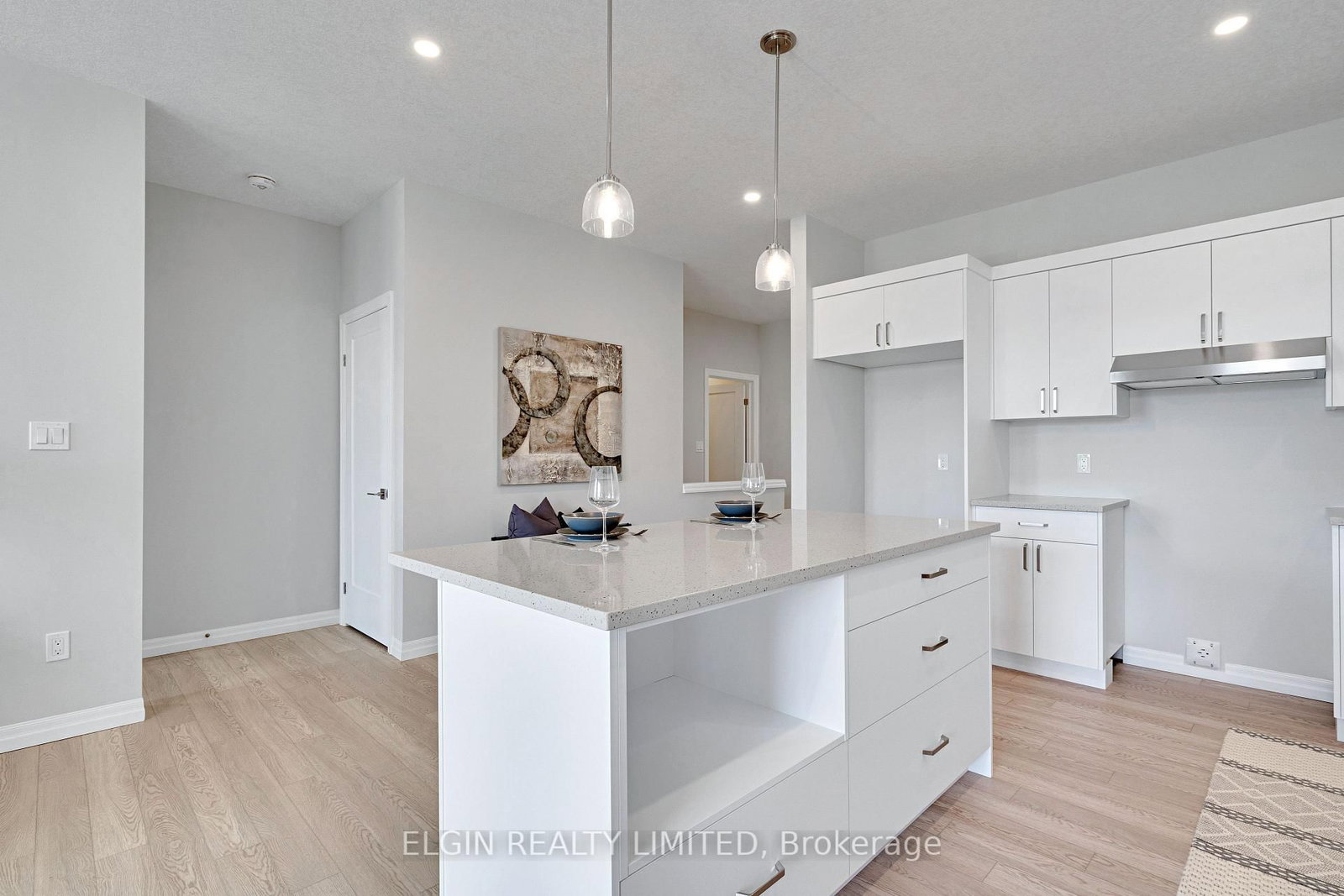 6 Finch Street • Tillsonburg, ON photo 16