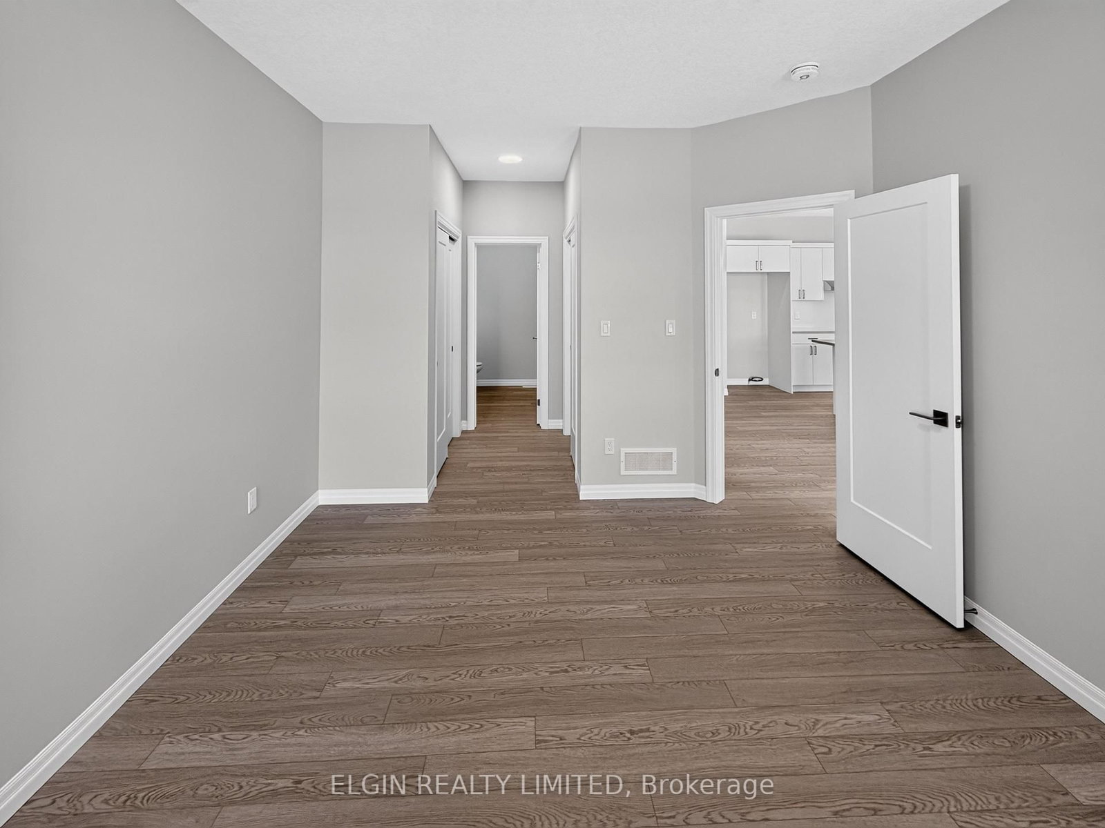 8 Finch Street • Tillsonburg, ON photo 16