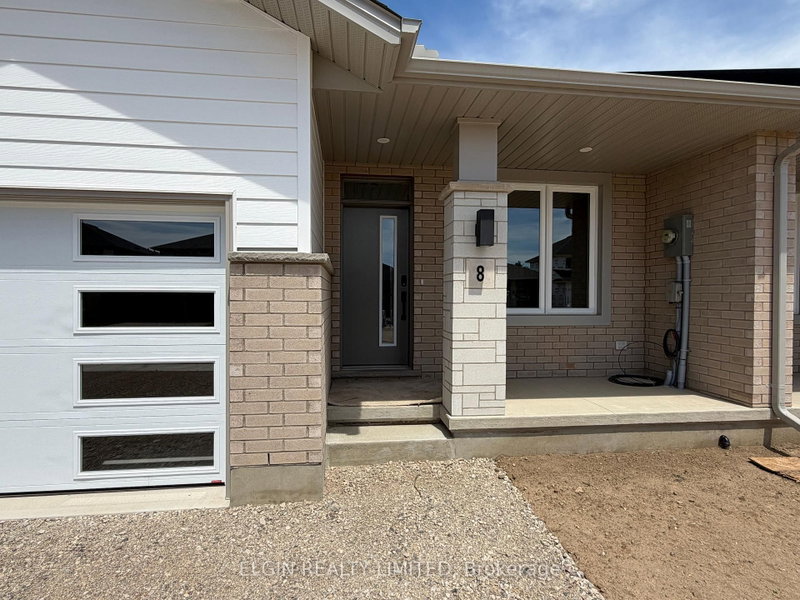 8 Finch Street