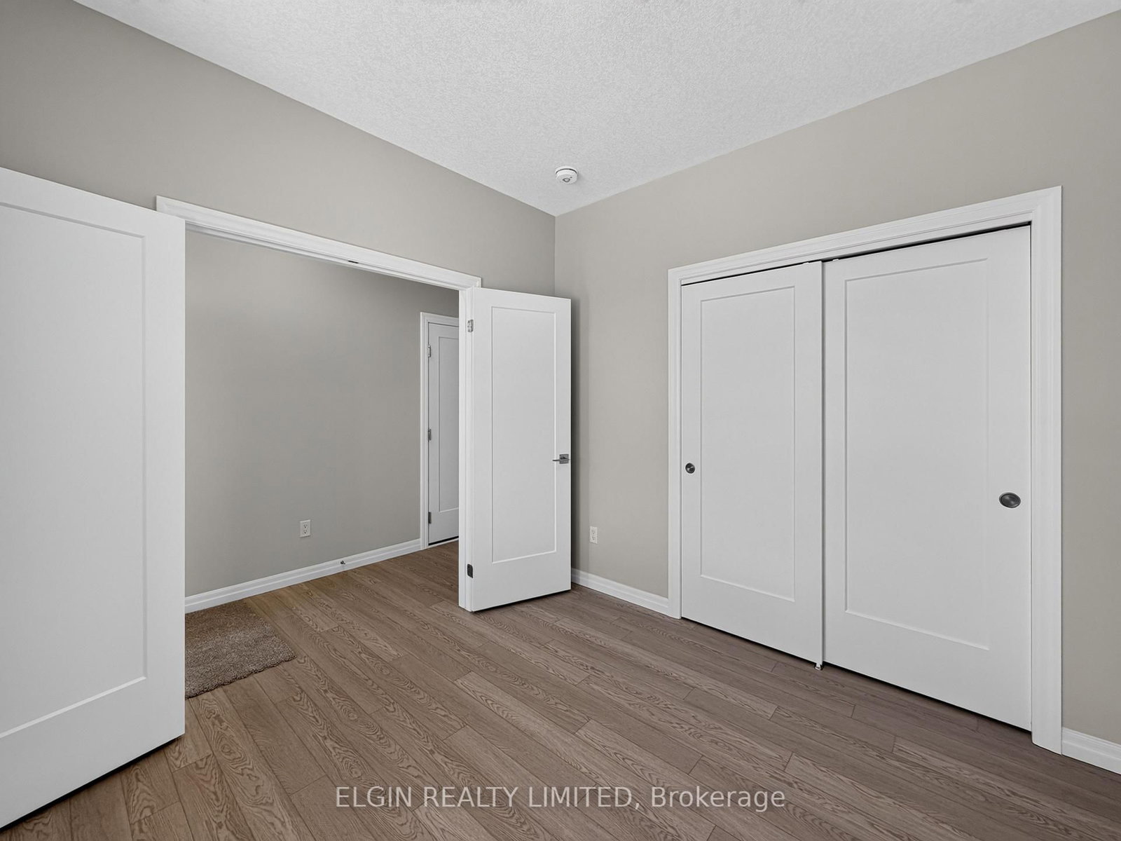 8 Finch Street • Tillsonburg, ON photo 5