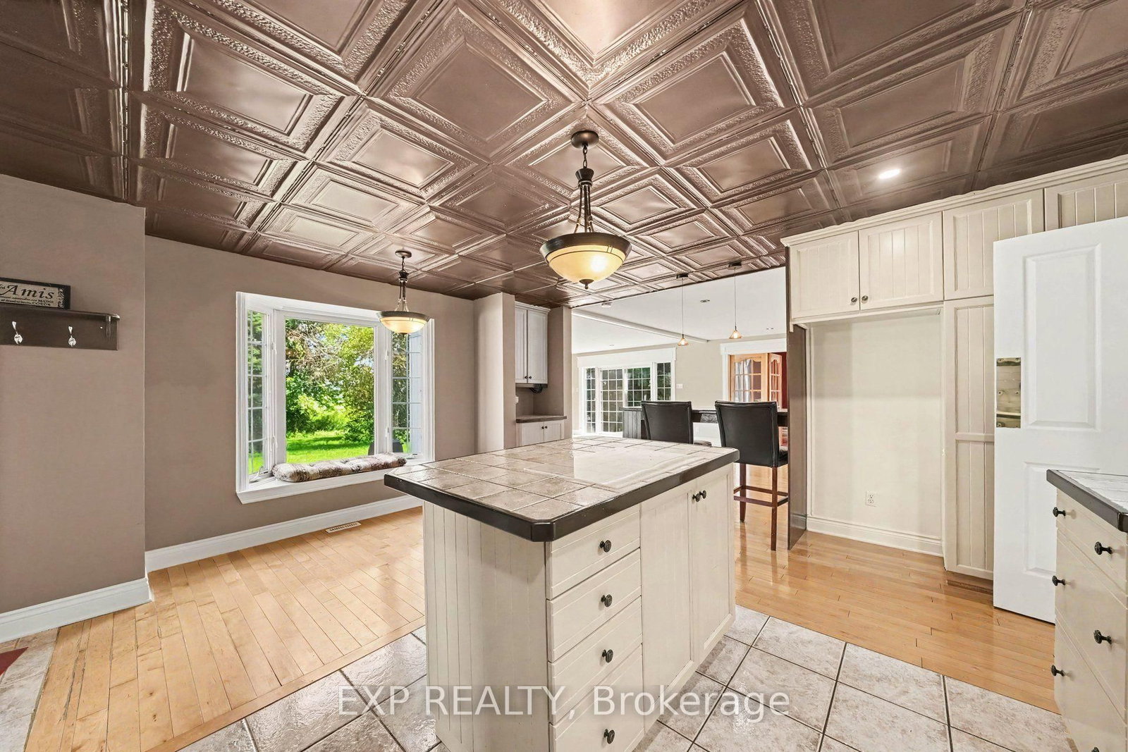 1007 St Pierre Road • Russell, ON photo 18