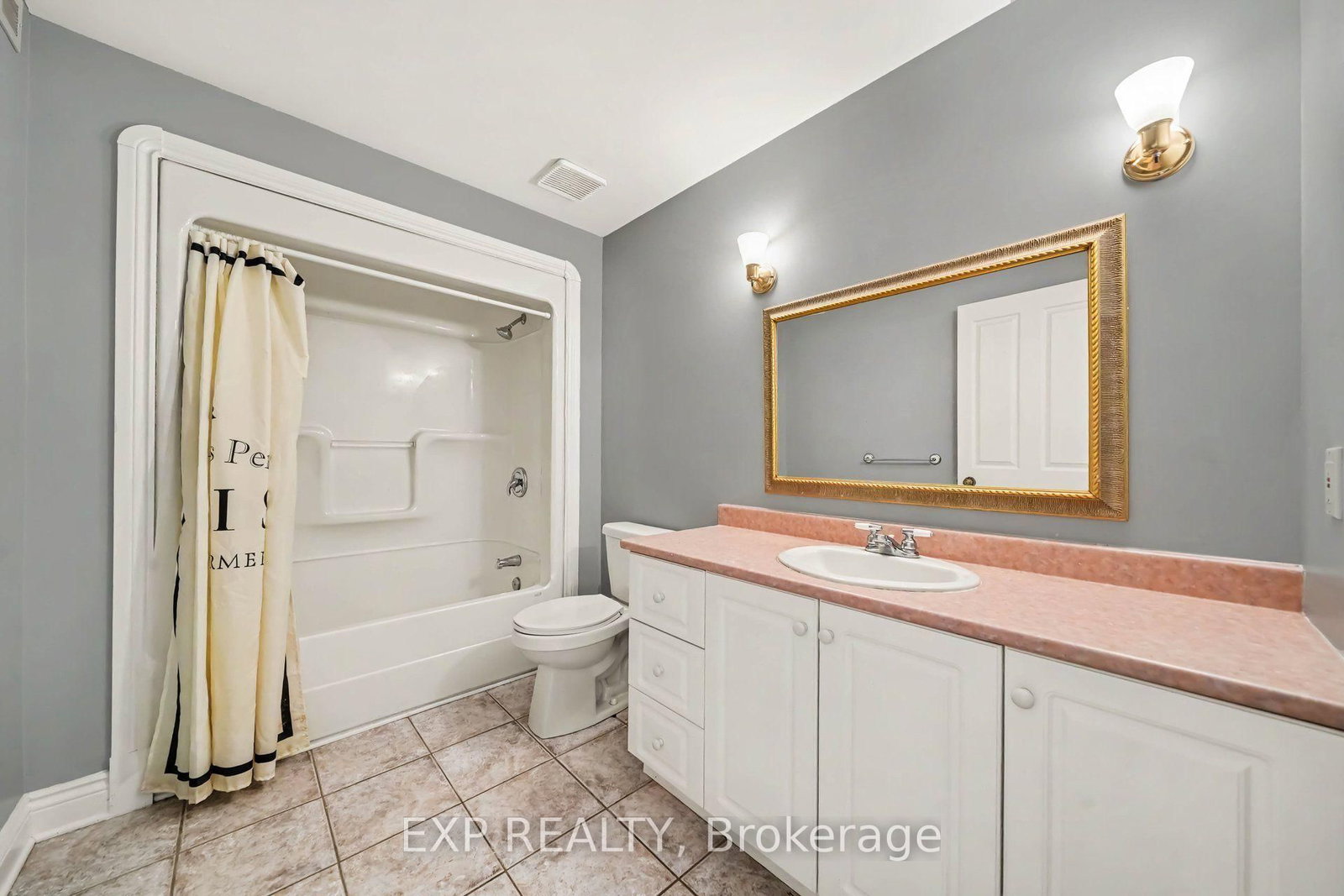 1007 St Pierre Road • Russell, ON photo 33