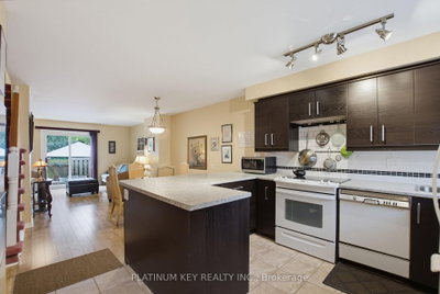 1328 Commissioners Road W • #62 • London South, ON photo 4