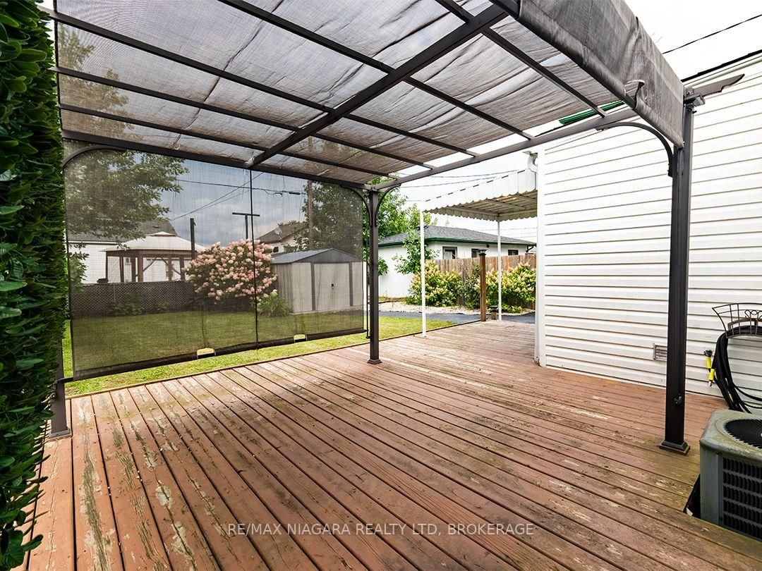 406 Dieppe Street • Welland, ON photo 19