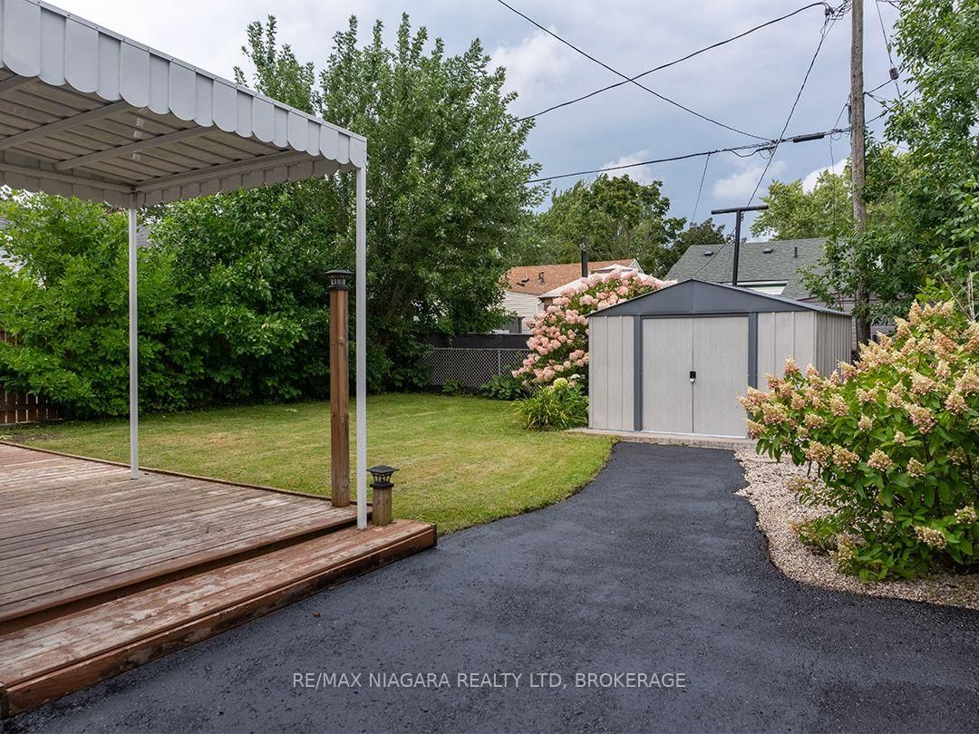 406 Dieppe Street • Welland, ON photo 21