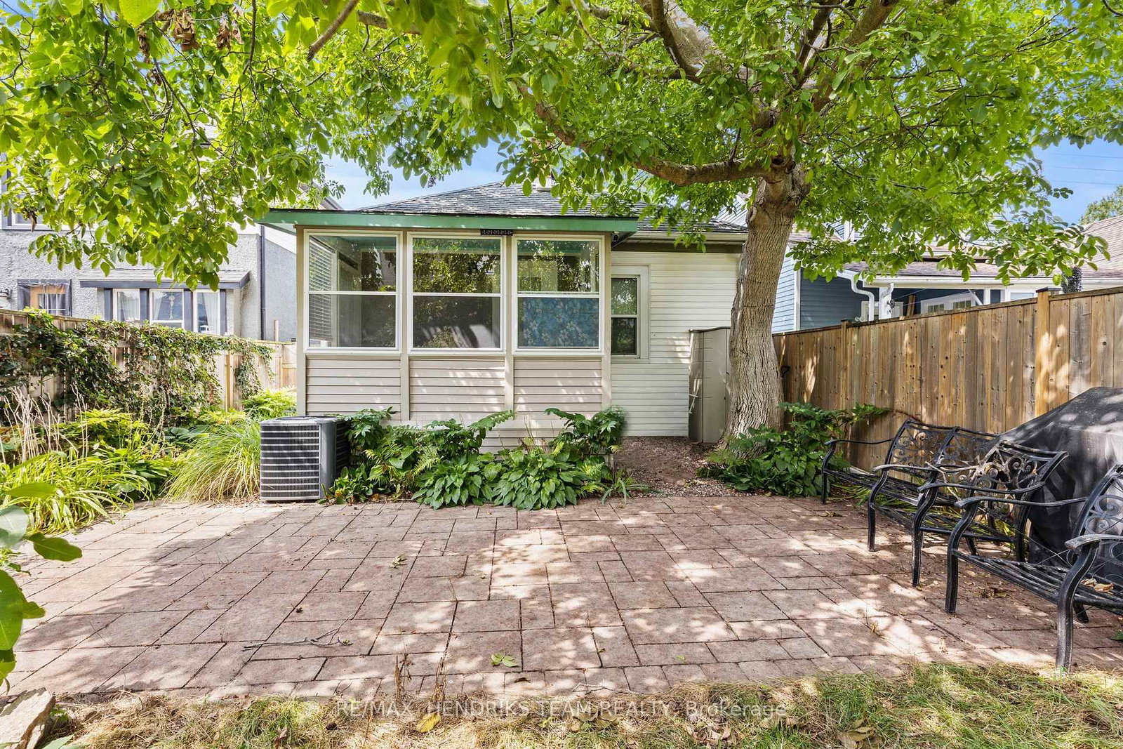 134 1/2 York Street • St. Catharines, ON photo 23